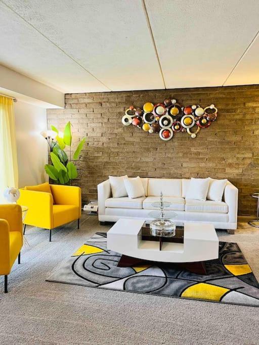 Appartamento Honoray-Kes Monroeville Esterno foto